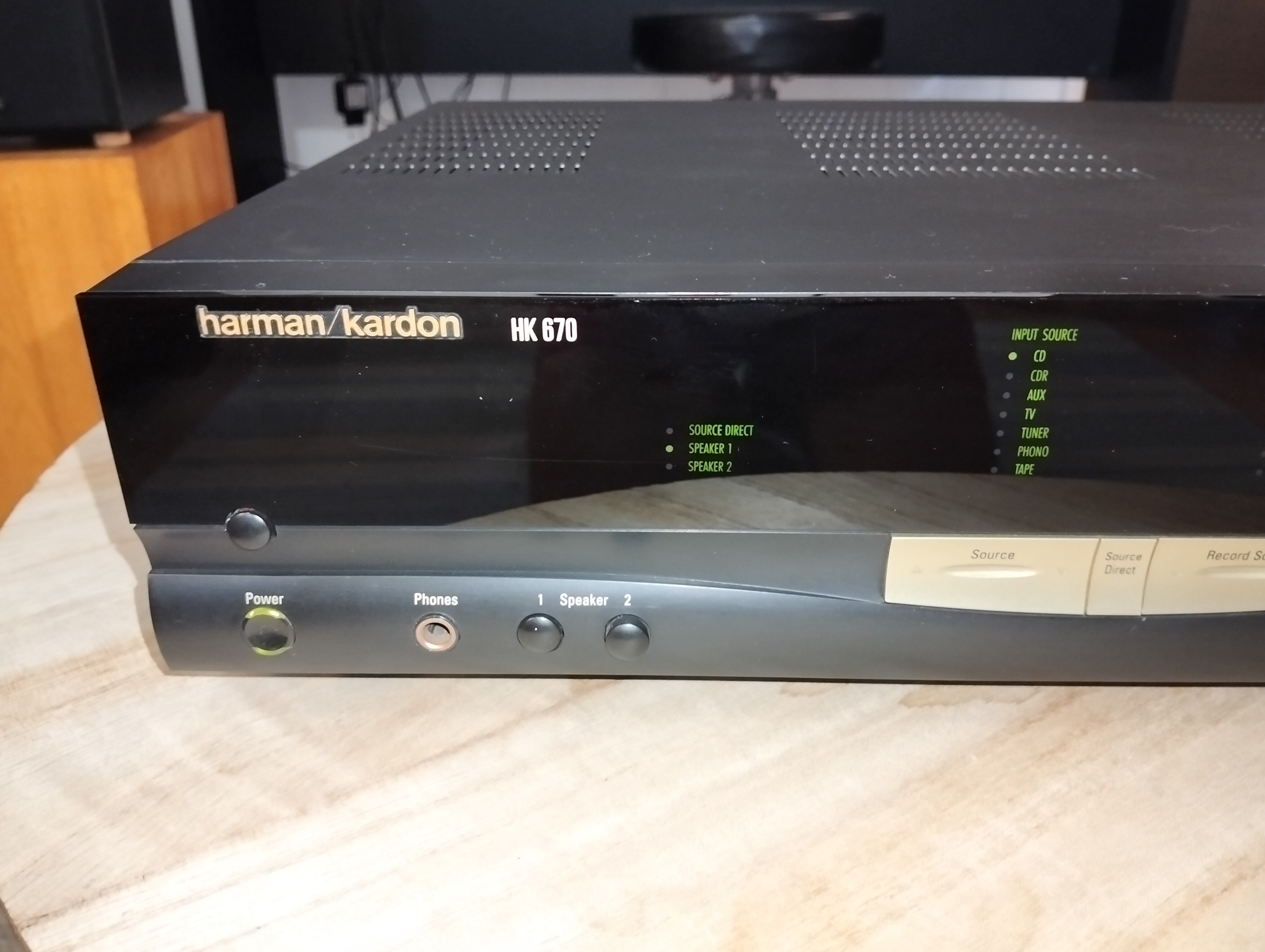 Harman Kardon HK670