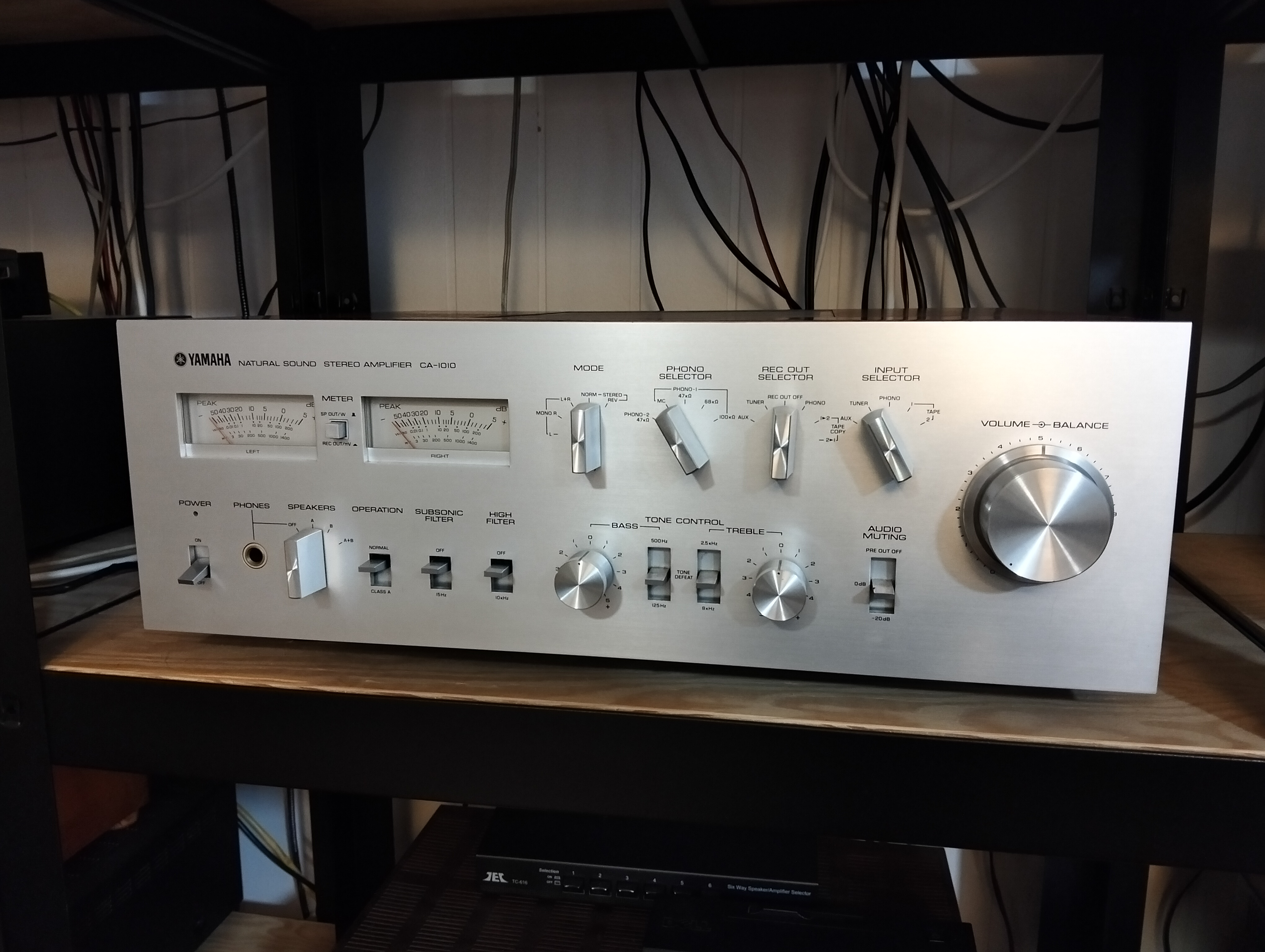 Yamaha CA 1010