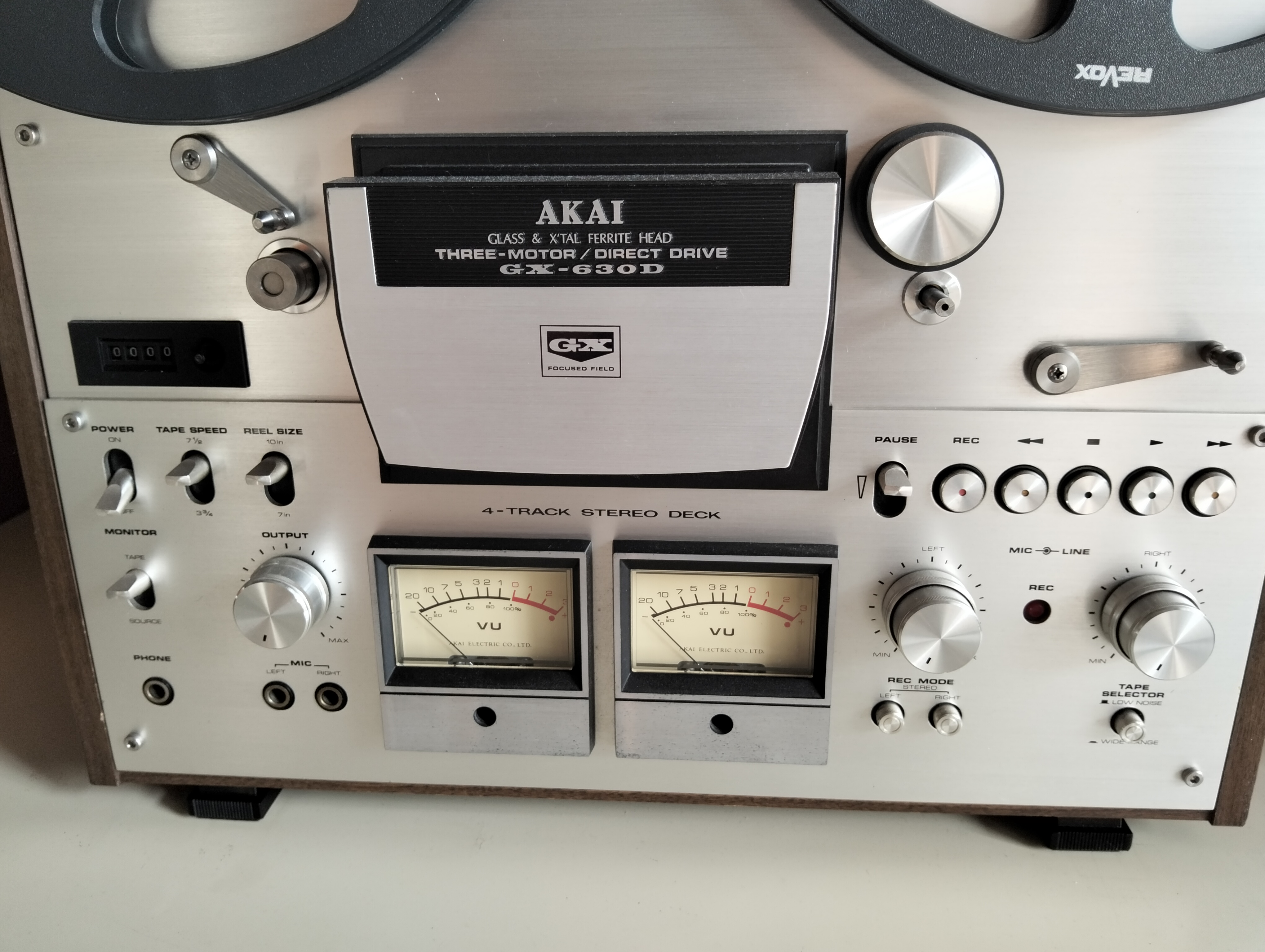Akai GX 630 D