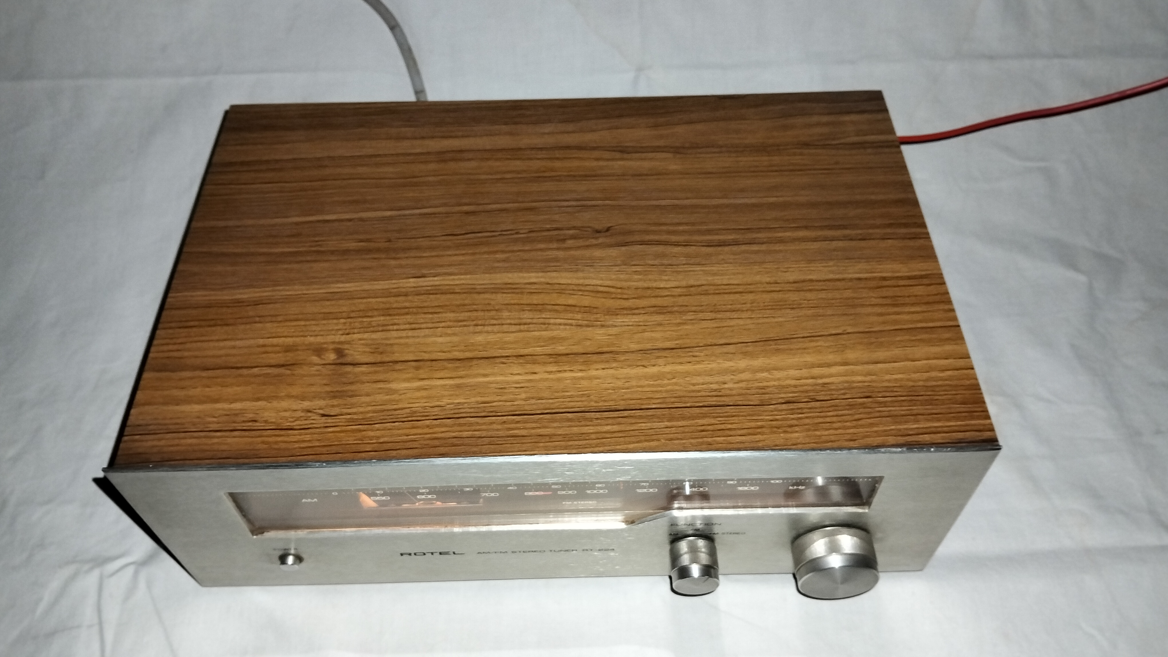 Rotel RT 224
