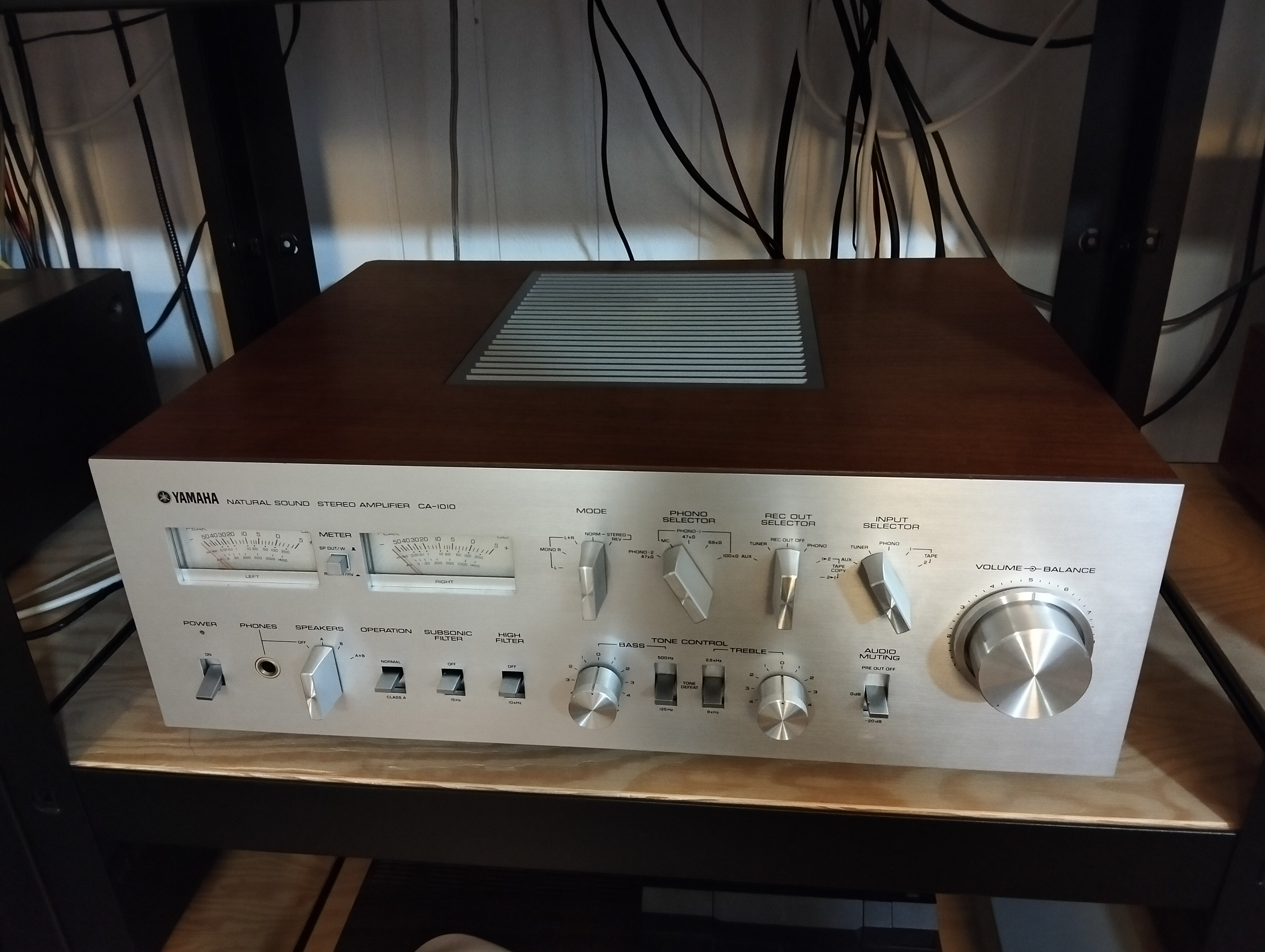 Yamaha CA 1010